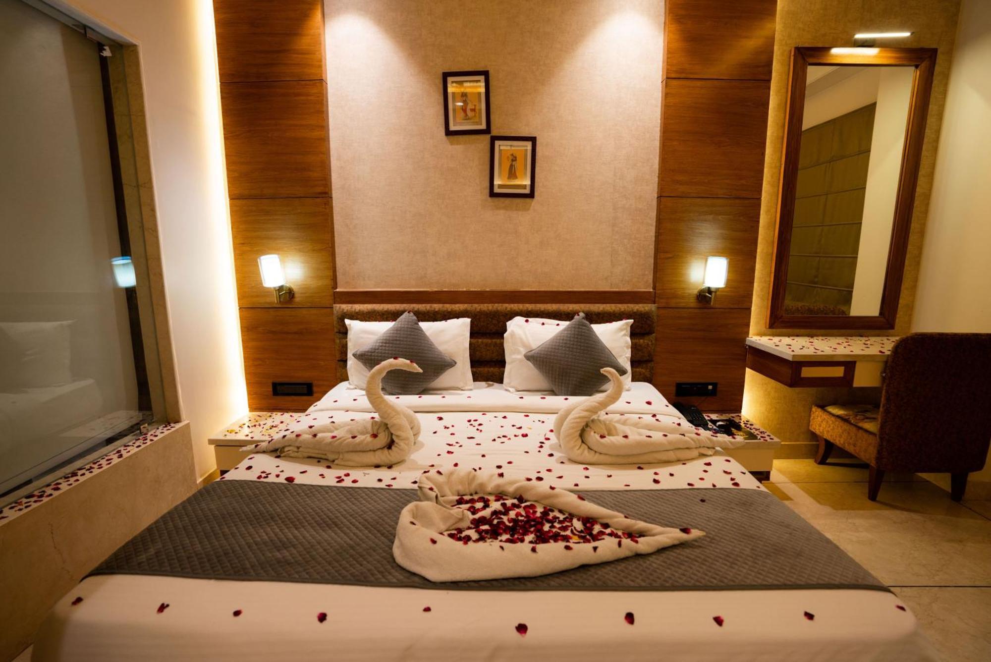 Hotel Rr 62-Jaipur City Centre Hotel Luaran gambar