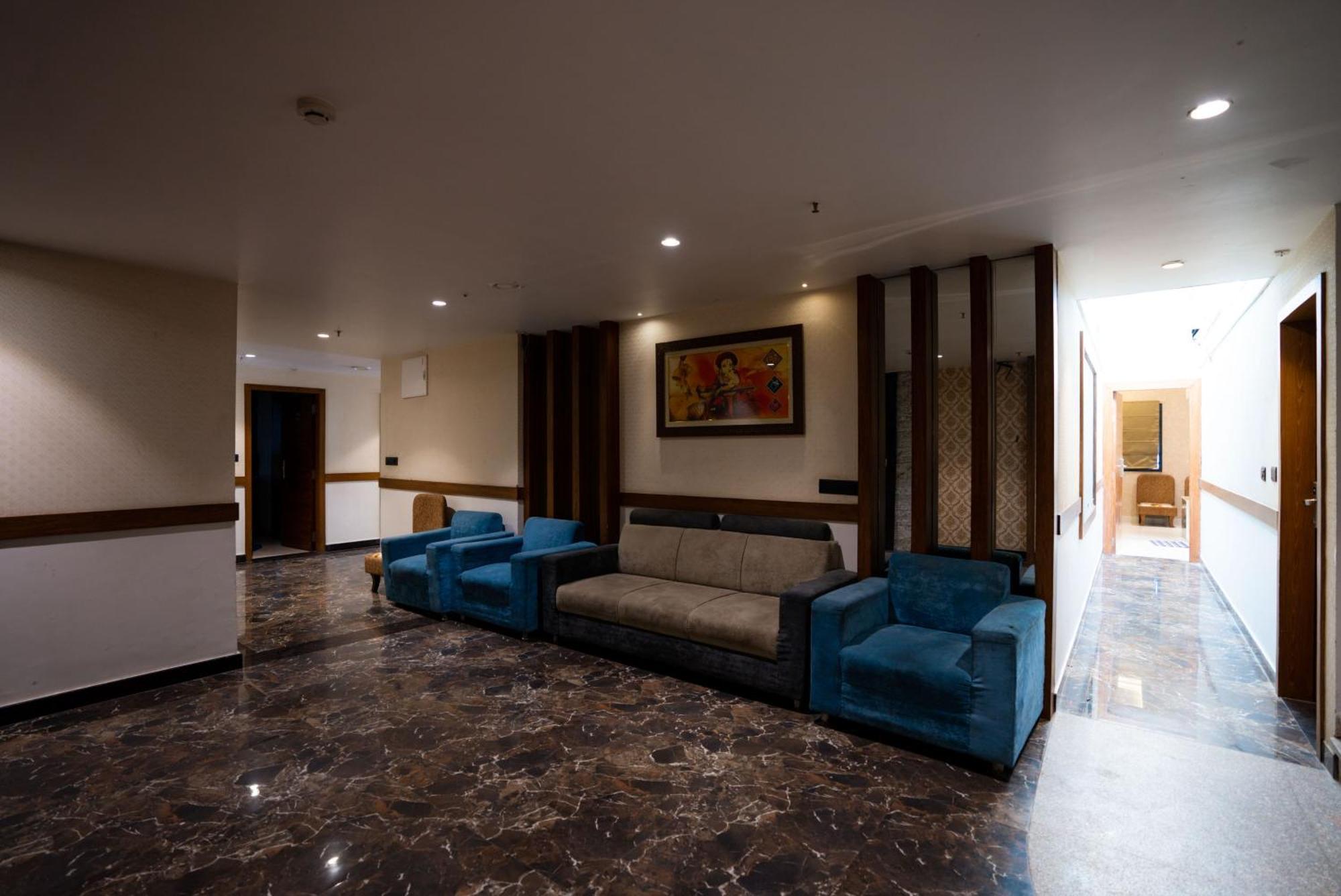 Hotel Rr 62-Jaipur City Centre Hotel Luaran gambar