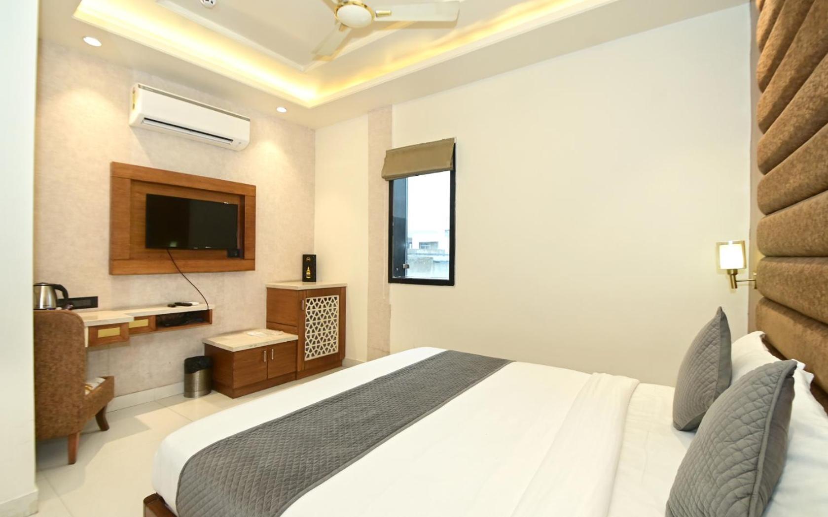 Hotel Rr 62-Jaipur City Centre Hotel Luaran gambar